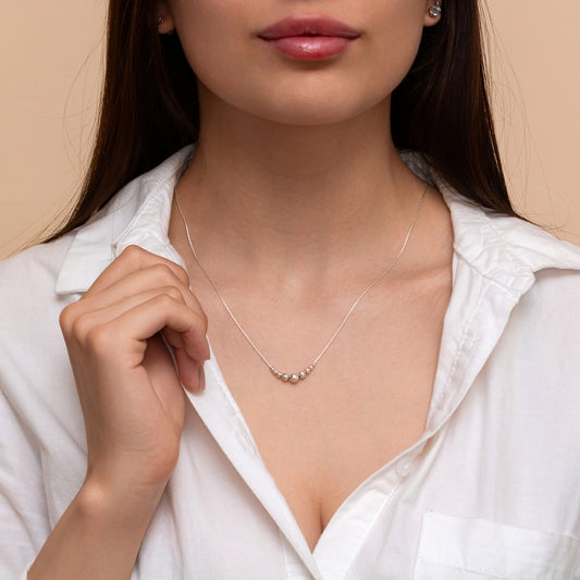 Beautifully Crafted Silver Necklace with Exquisite Beads - TitaniumFashion