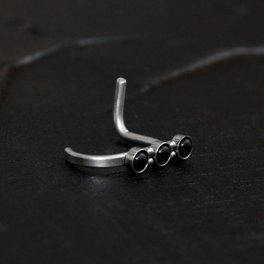 Onyx Nose Stud Ring Titanium - TitaniumFashion