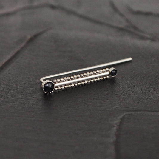 Surgical Steel Ear Crawler Onyx - TitaniumFashion