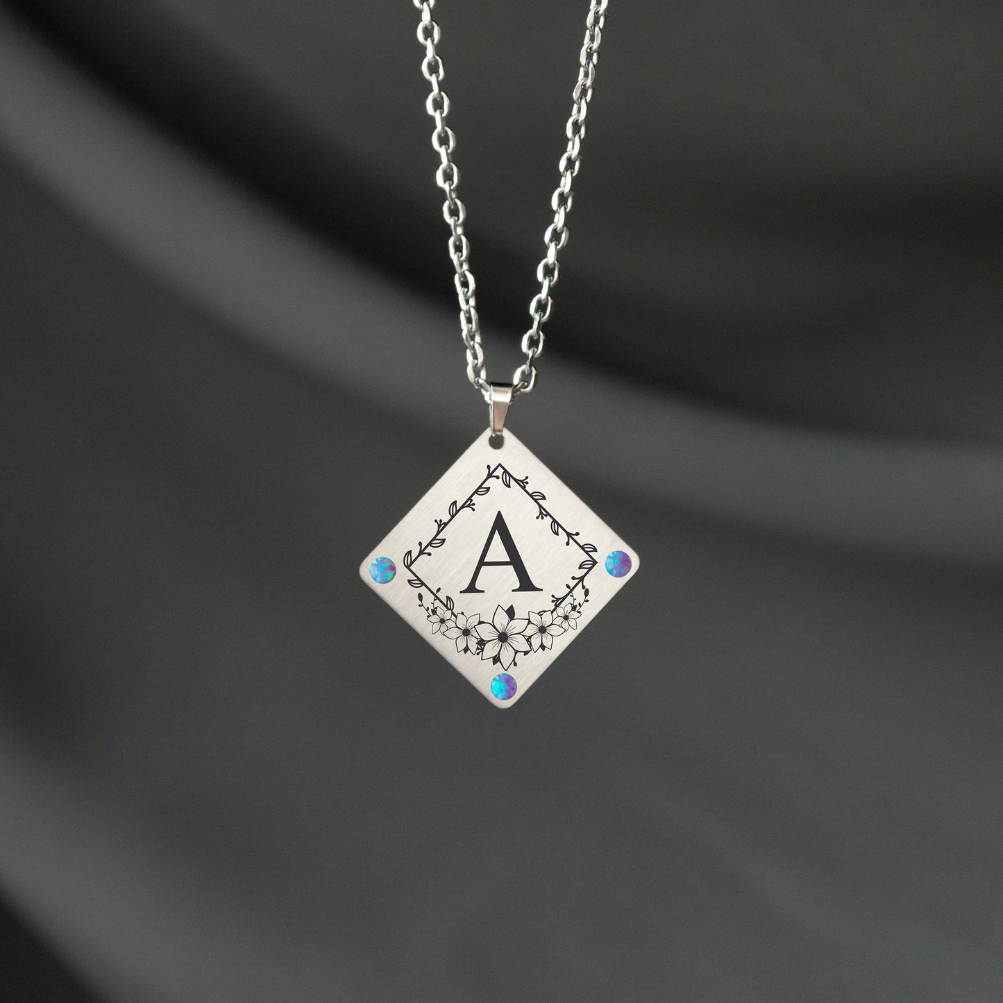 Personalized Letter Necklace – Custom Monogram Pendant