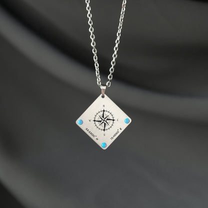Personalized Compass Necklace – Custom Coordinates Jewelry