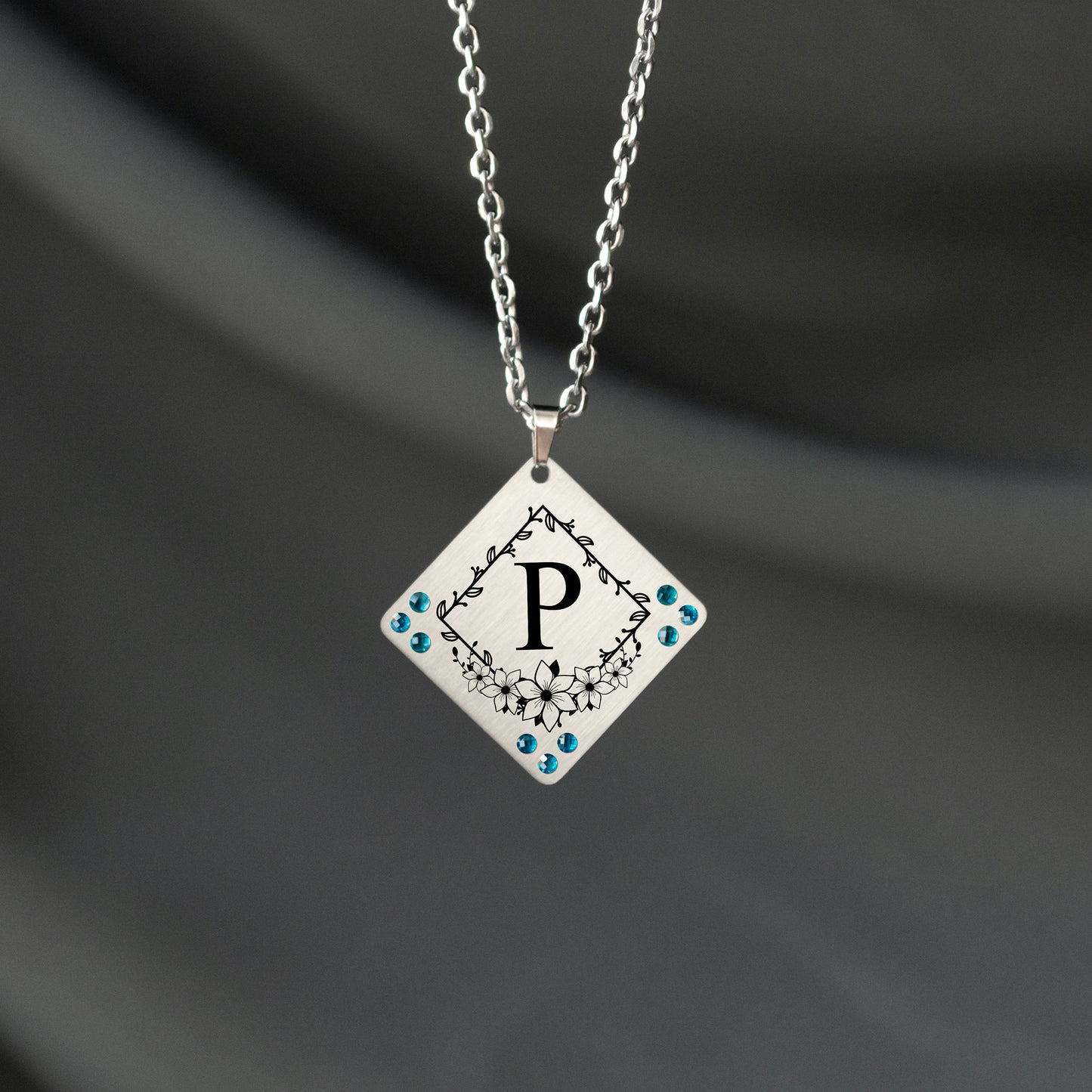 Minimalist Initial Necklace – Custom Engraved Jewelry