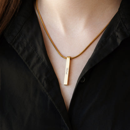 Engraved Name Bar Necklace – Personalized Everyday Jewelry