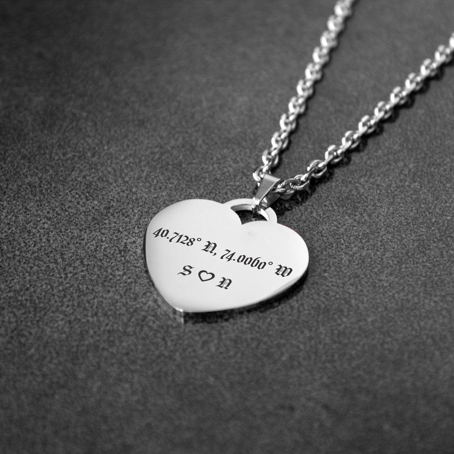 Personalized Latitude Longitude Necklace – Custom Engraved Jewelry