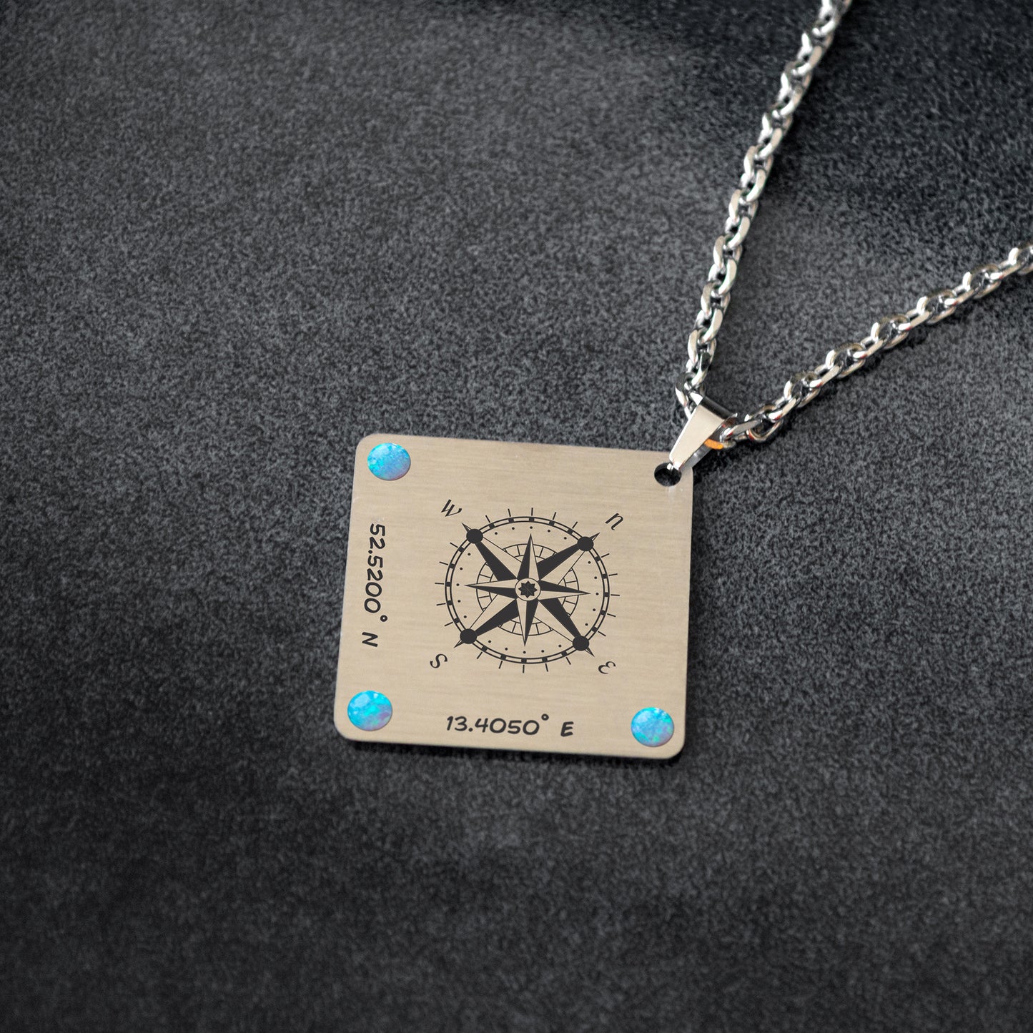 Personalized Compass Necklace – Custom Coordinates Jewelry