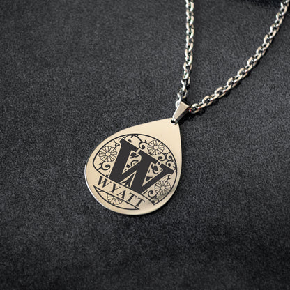 Minimalist Initial Necklace – Custom Engraved Jewelry