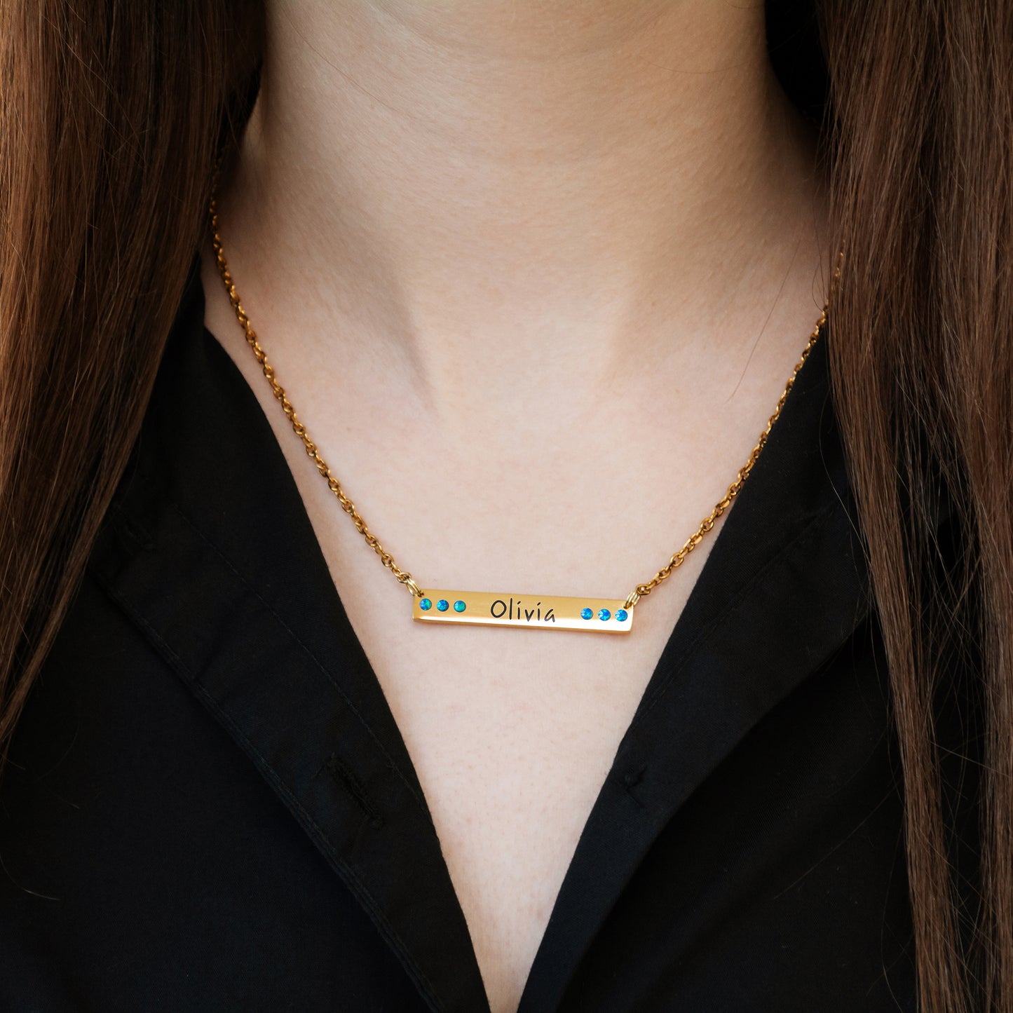 Engraved Name Necklace – Custom Minimalist Pendant
