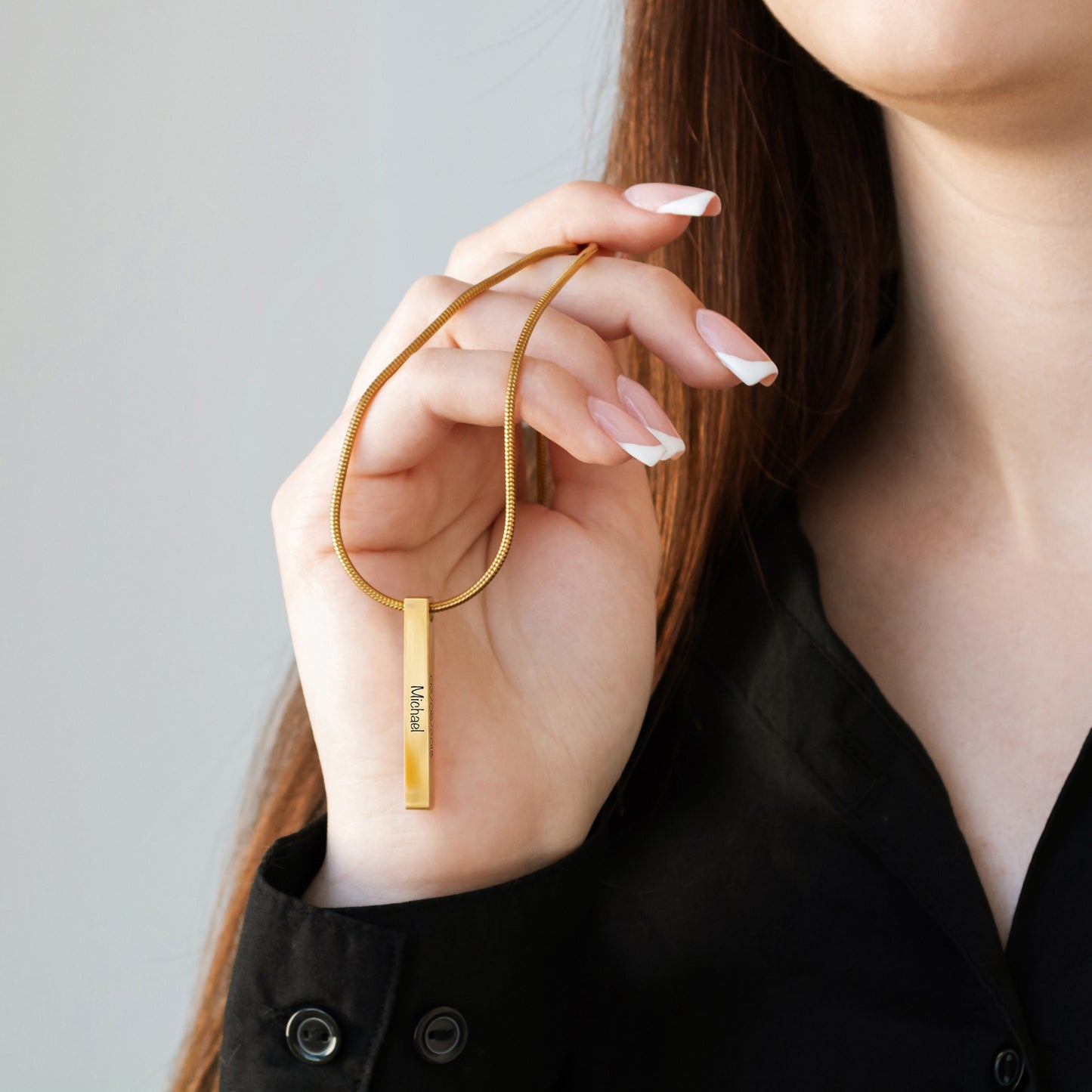 Engraved Name Bar Necklace – Personalized Everyday Jewelry