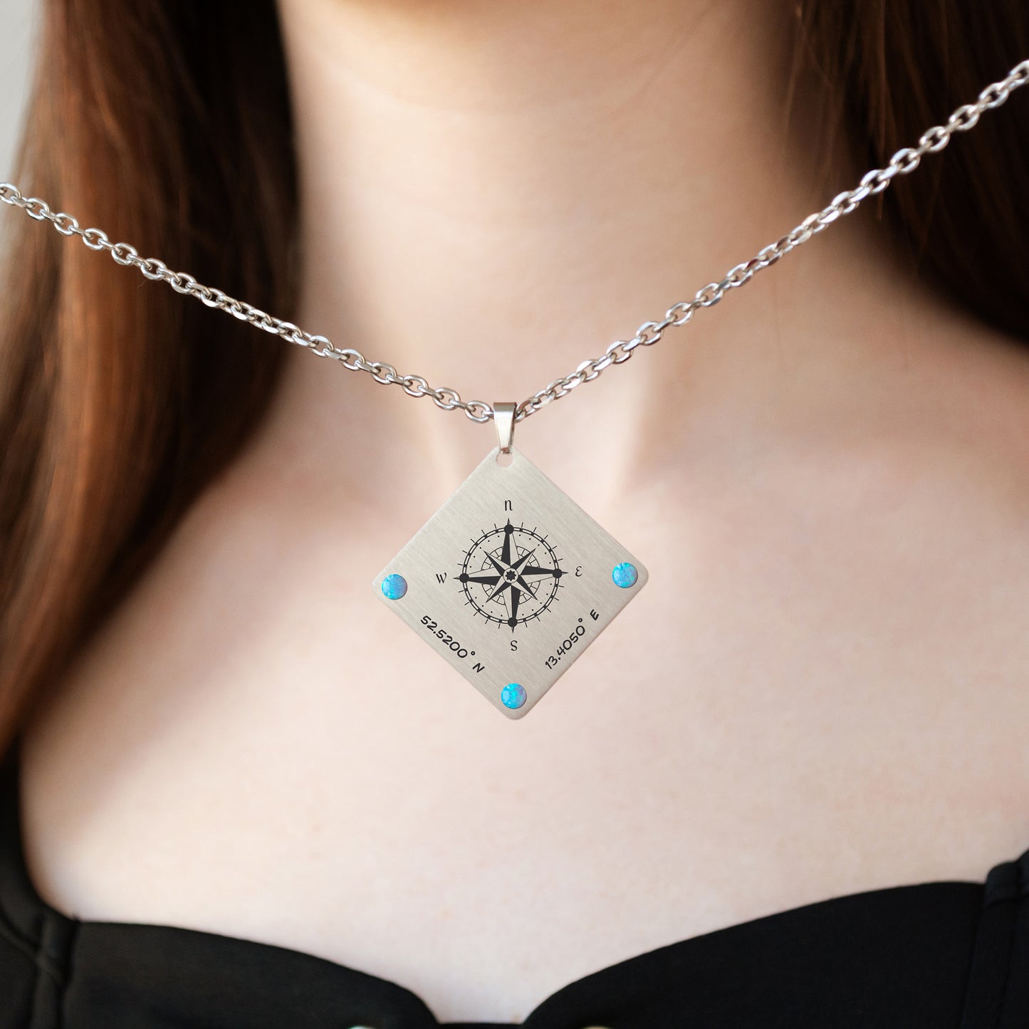 Personalized Compass Necklace – Custom Coordinates Jewelry