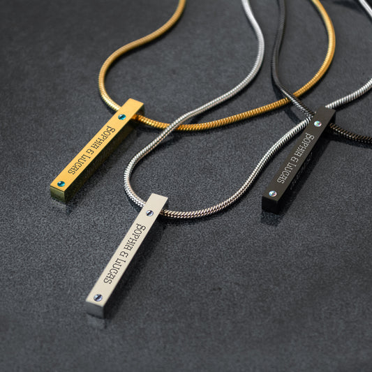 Engraved Name Necklace – Custom Minimalist Pendant