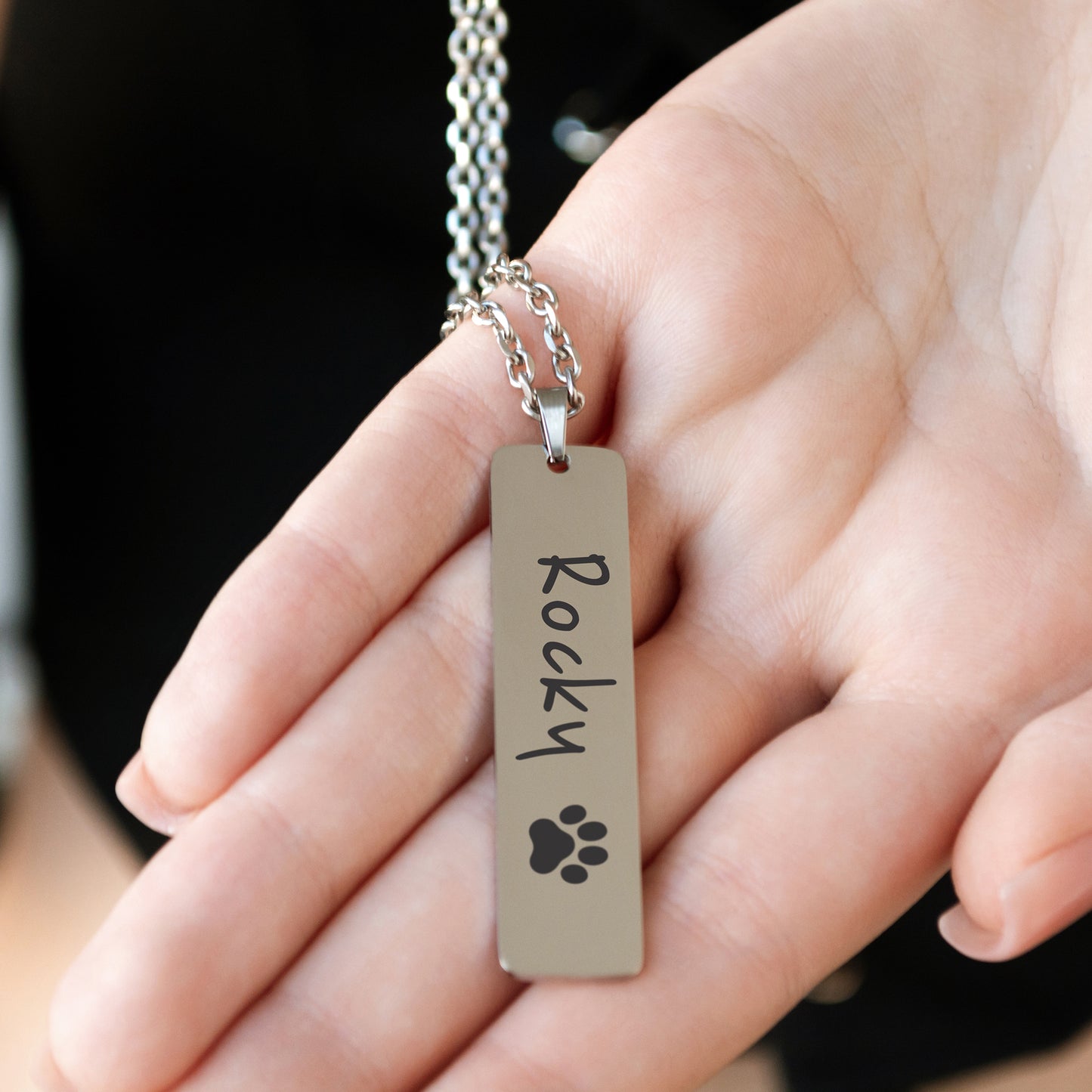 Engraved Name Necklace – Custom Minimalist Pendant