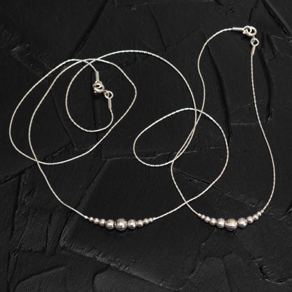 Modern Beads Necklace and Bracelet Set in Elegant Silver