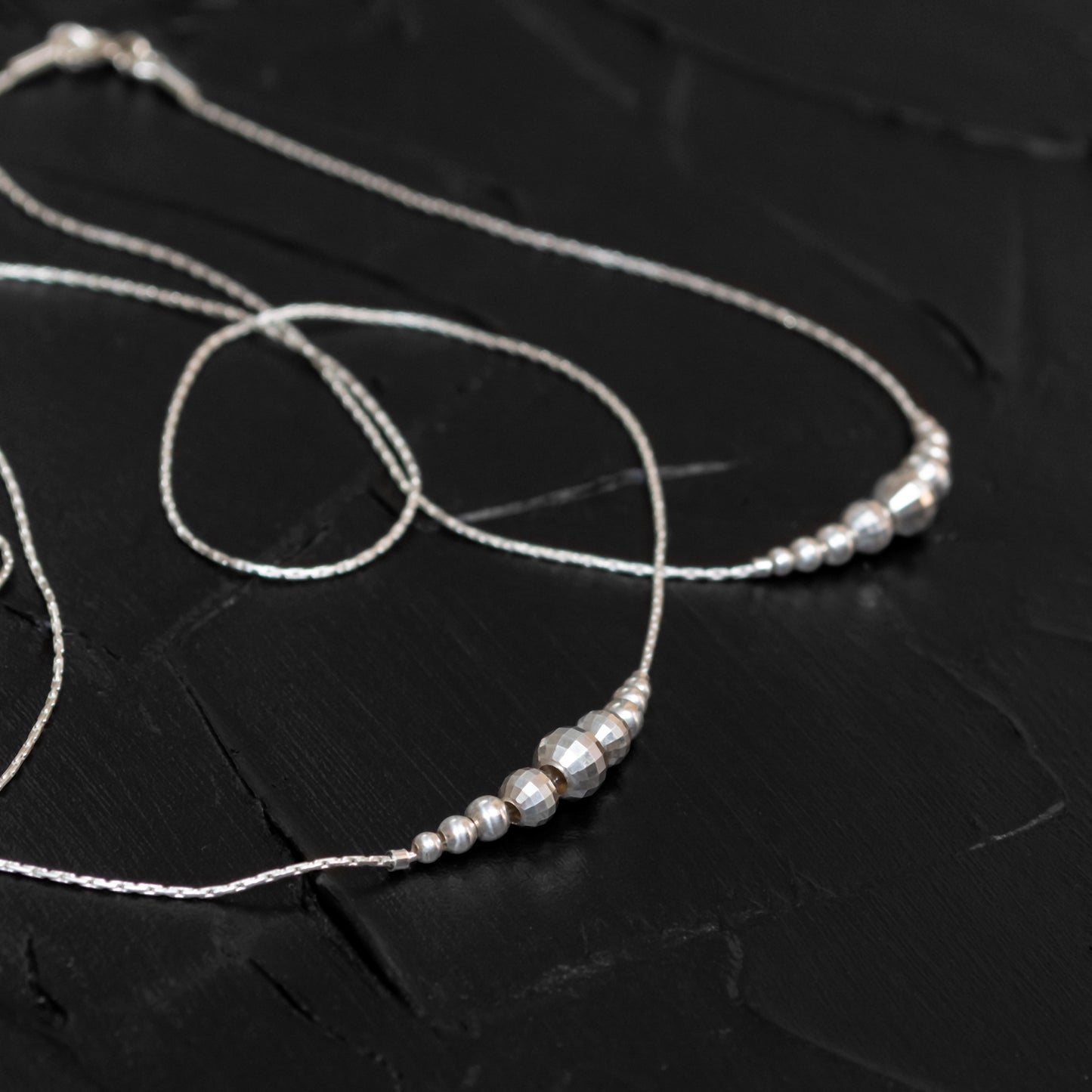 Modern Beads Necklace and Bracelet Set in Elegant Silver