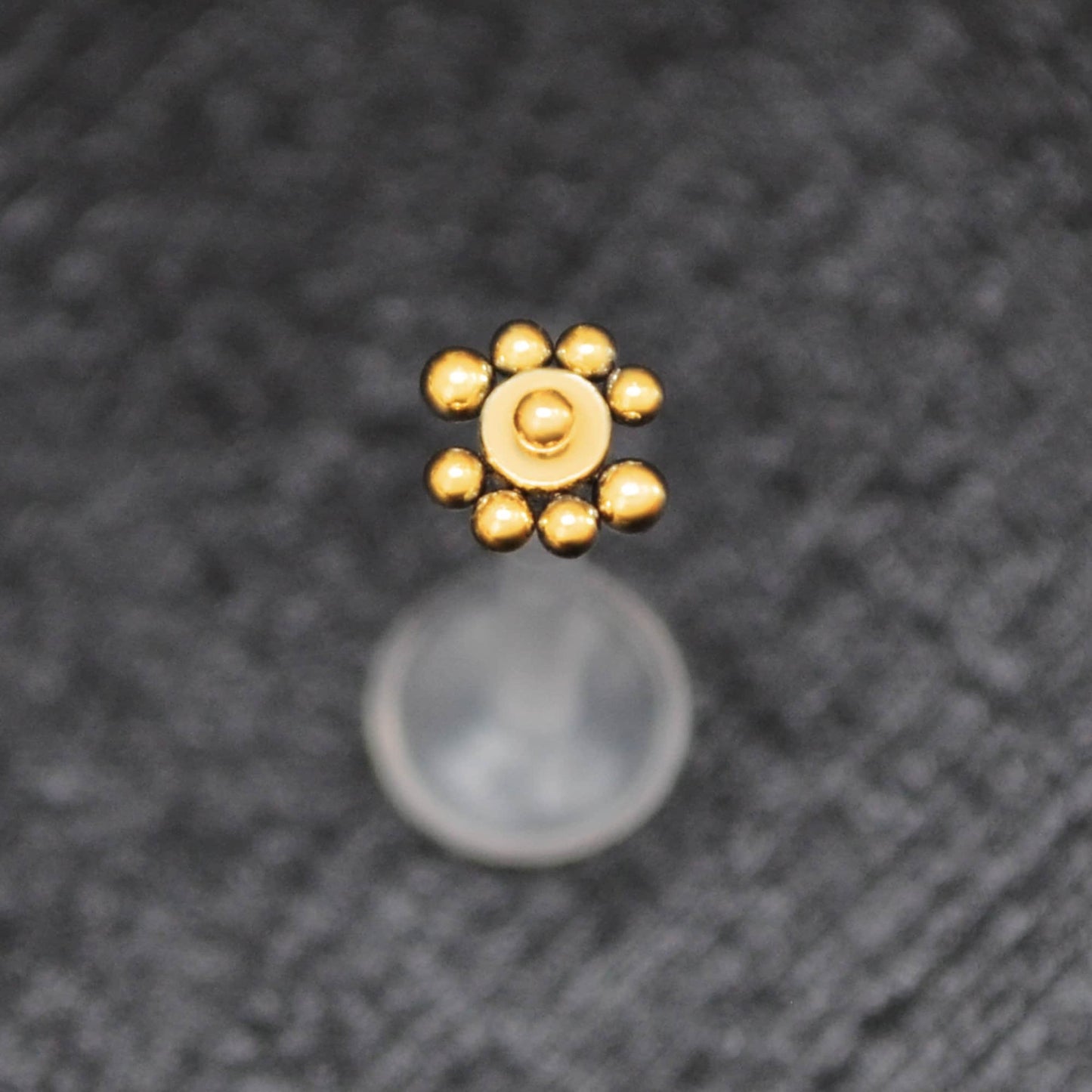 Lip Labret - TitaniumFashion