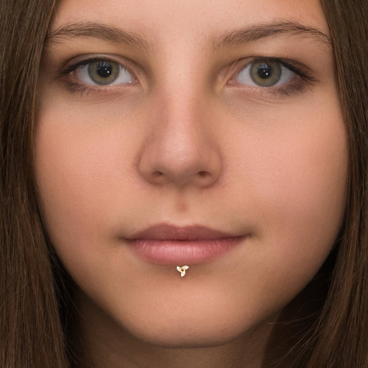 Bioflex Medusa Lip Piercing - TitaniumFashion