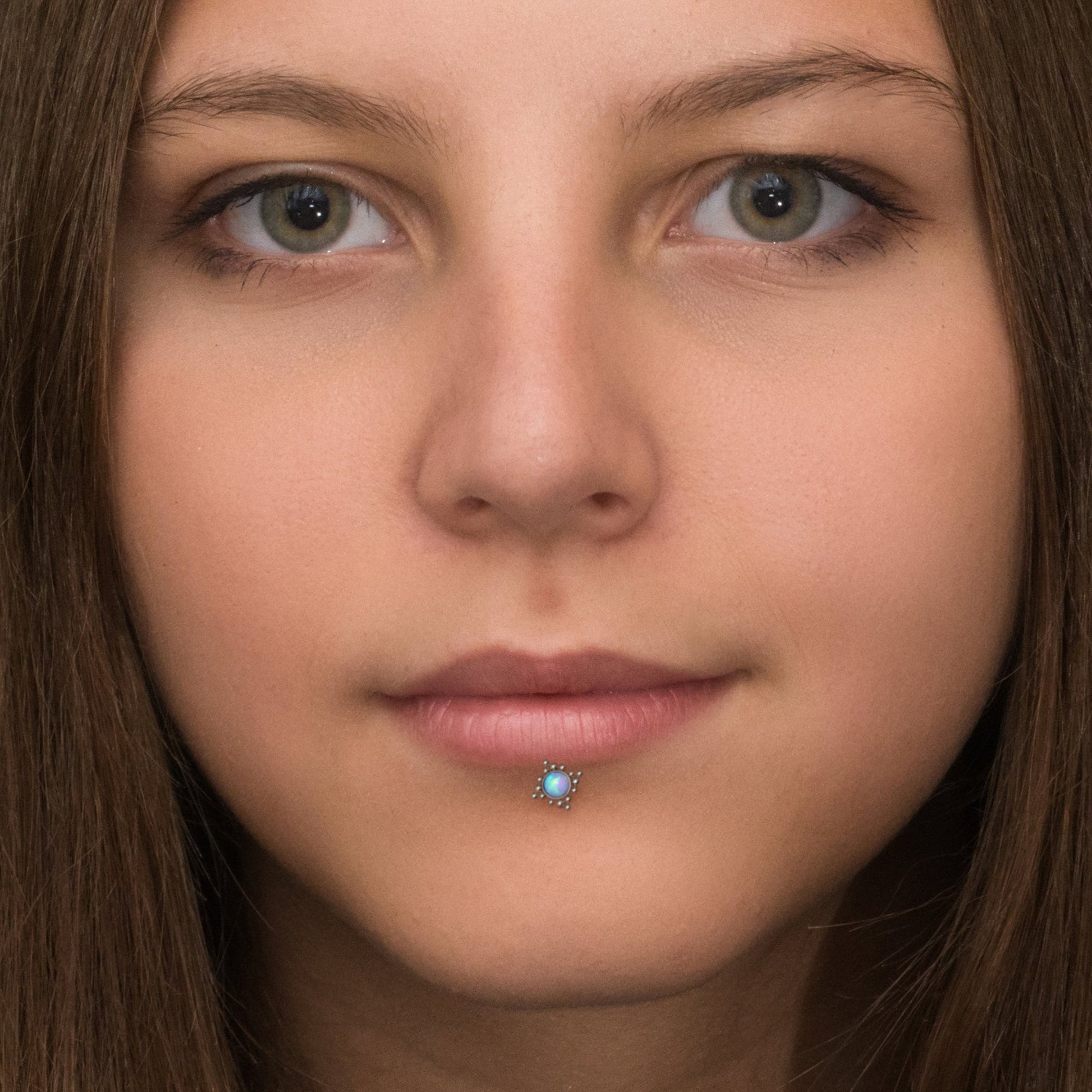 Opal Lip Piercing Titanium Implant Grade - TitaniumFashion