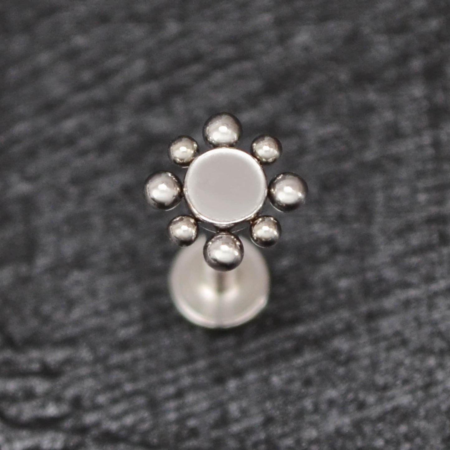 Lip Labret Surgical Steel - TitaniumFashion