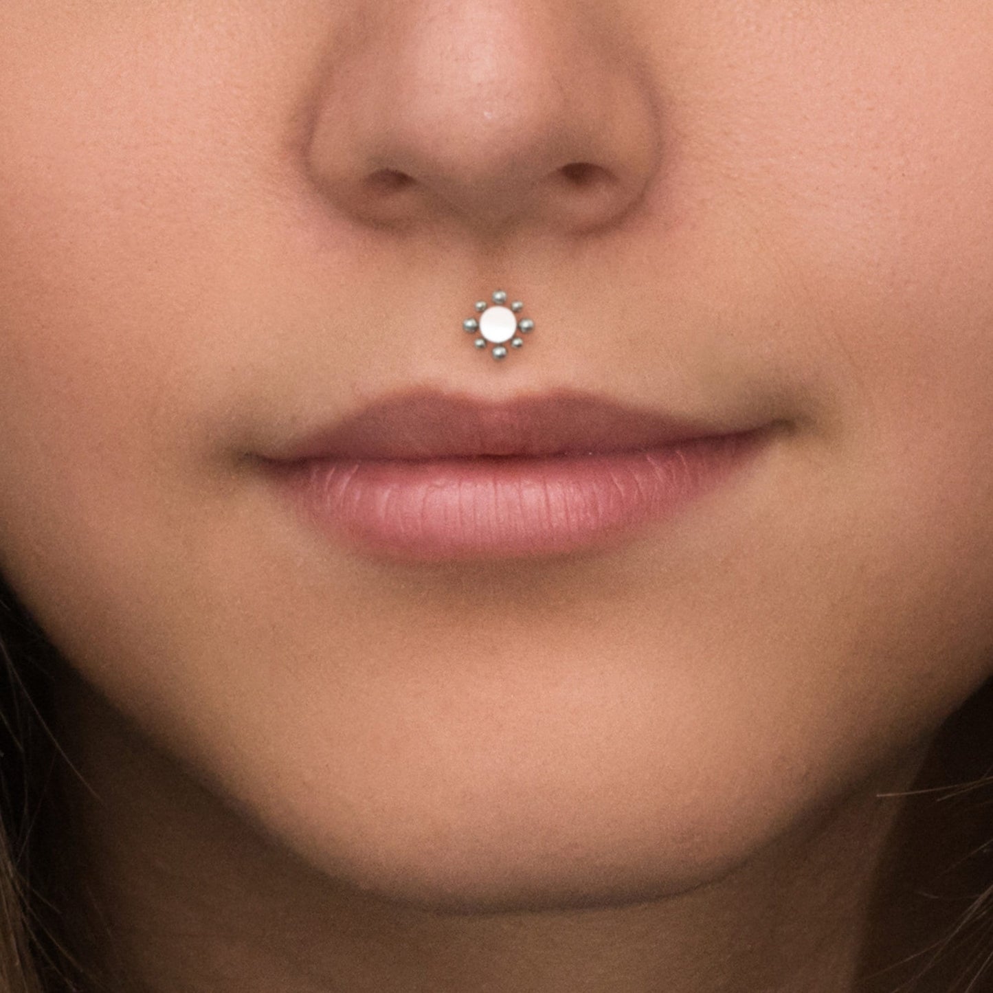 Lip Labret Surgical Steel - TitaniumFashion