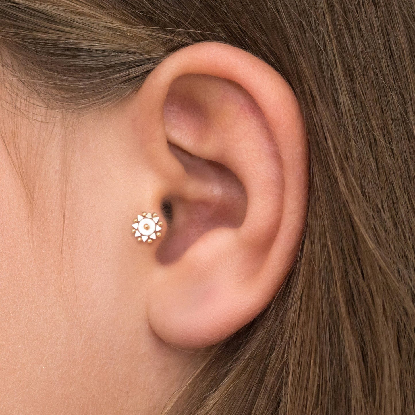 Flat Back Tragus Earring Bioflex - TitaniumFashion