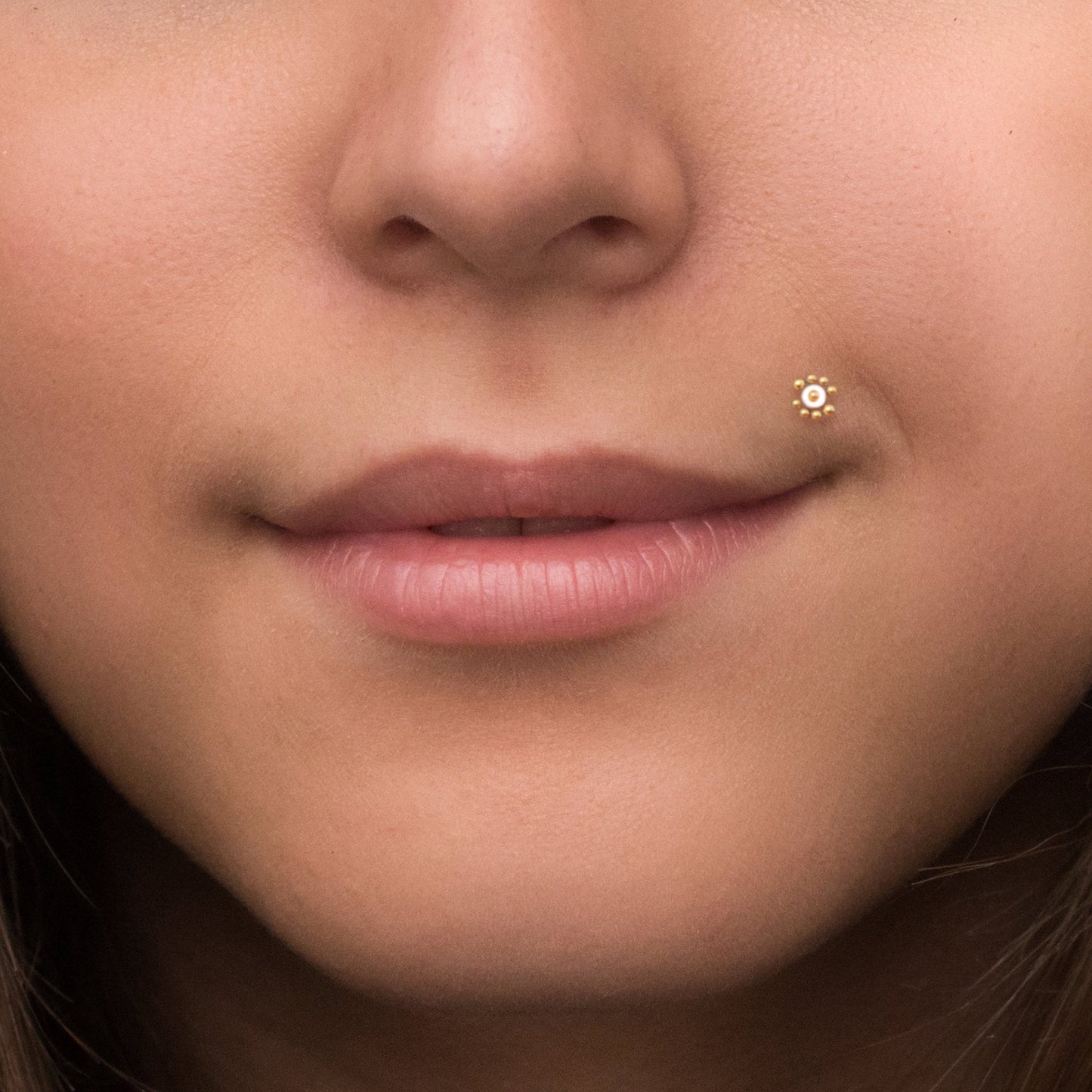 Lip Labret - TitaniumFashion