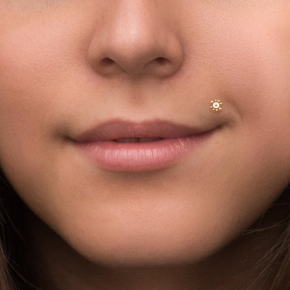 Lip Labret - TitaniumFashion