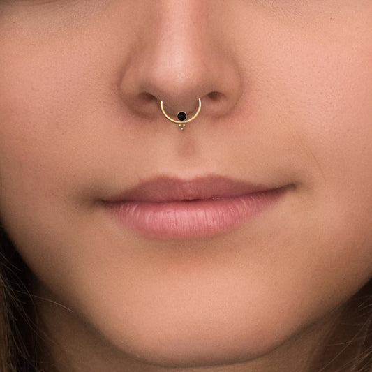 Onyx Septum Hoop Surgical Steel - TitaniumFashion
