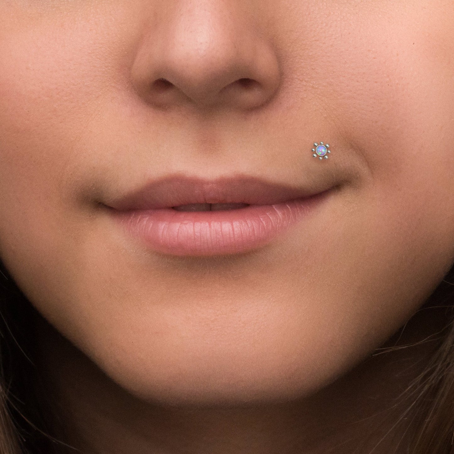 Titanium Lip Ring Opal - TitaniumFashion