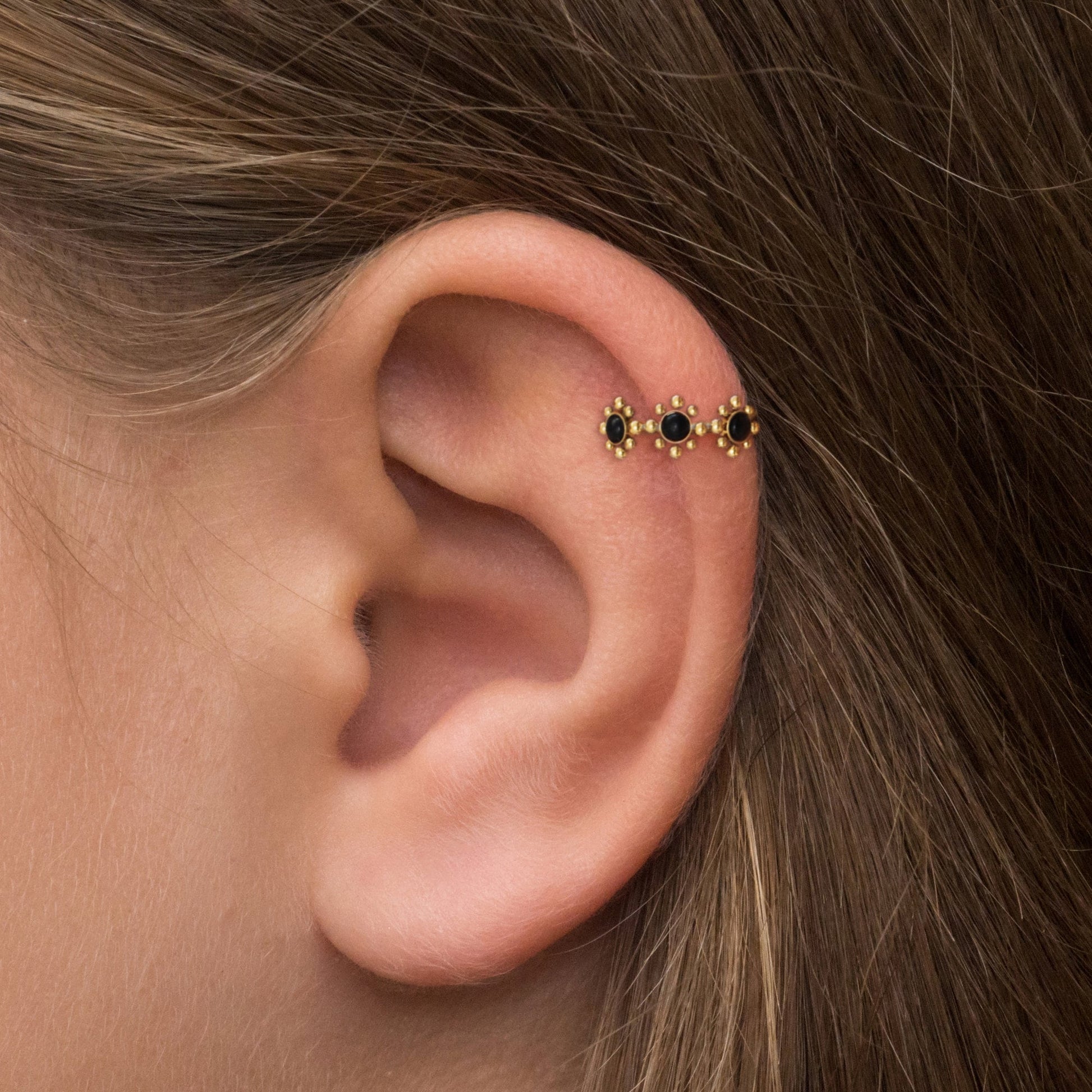 Onyx Tragus Jewelry - TitaniumFashion