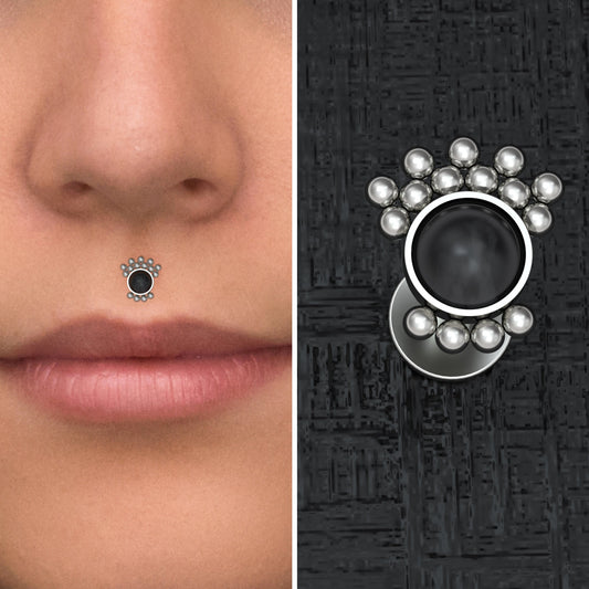 Titanium Lip Ring Onyx - TitaniumFashion