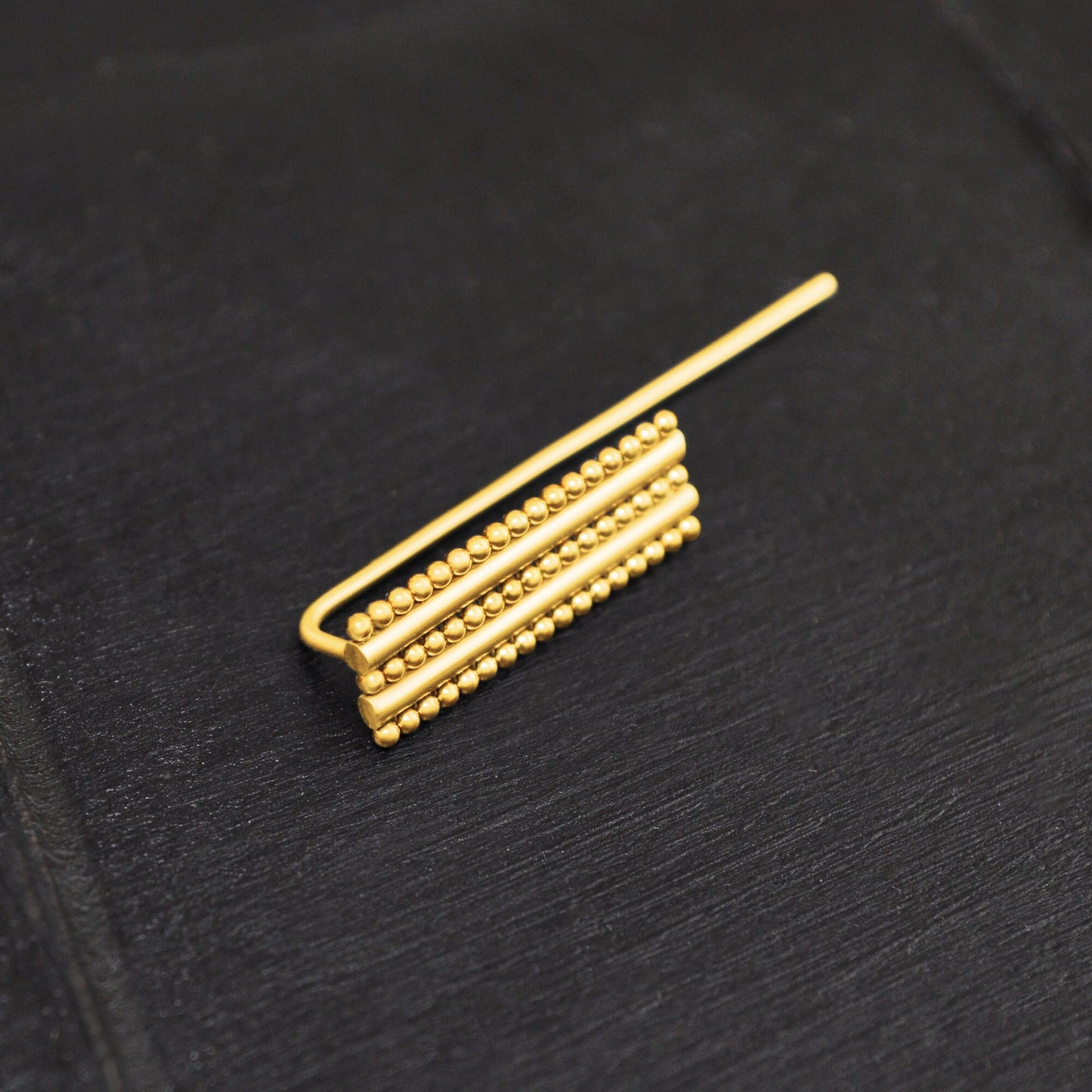 Climbing Earrings Surgical Steel - TitaniumFashion