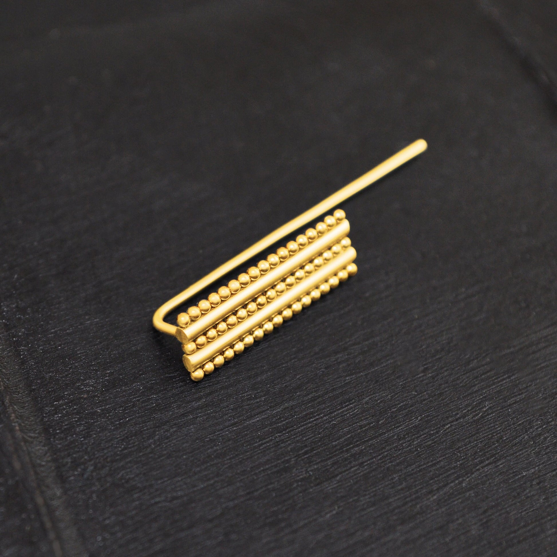 Climbing Earrings Surgical Steel - TitaniumFashion