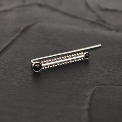 Surgical Steel Ear Crawler Onyx - TitaniumFashion